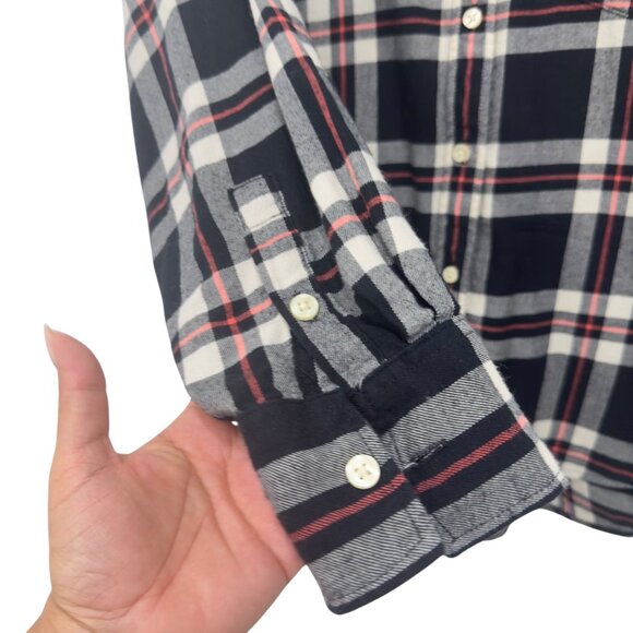 Levis Women Relaxed Fit Plaid Button-Up Shirt SZ Large Black/Red - Picture 7 of 14